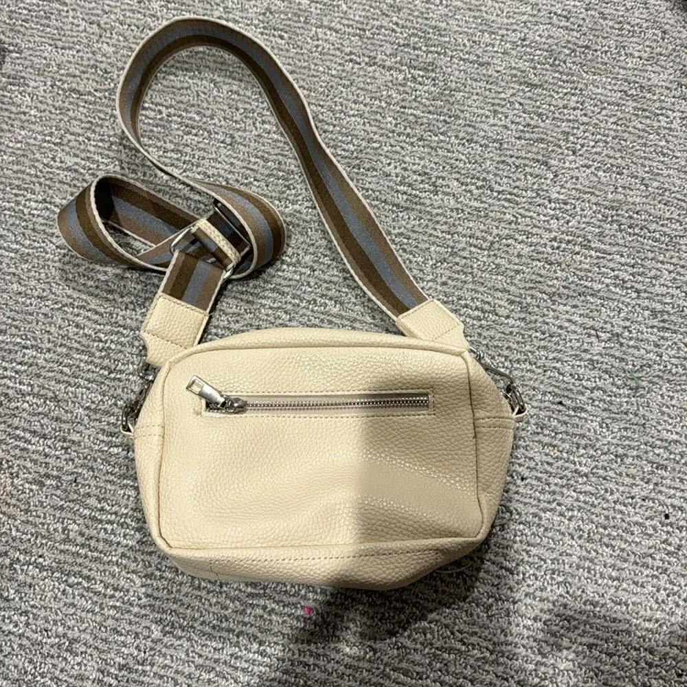 N/A cute crossbody